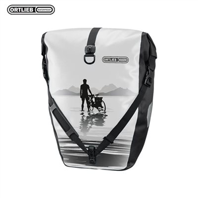 德國【ORTLIEB】Back-Roller Design 亮面防水馬鞍袋20L / 白黑(湖面)